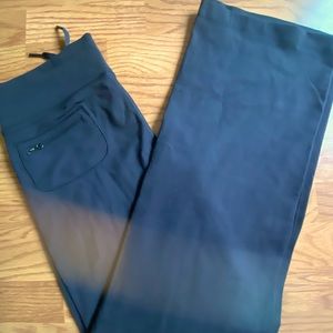 Brand new, Lululemon straight leg sweat pant. Sz 6